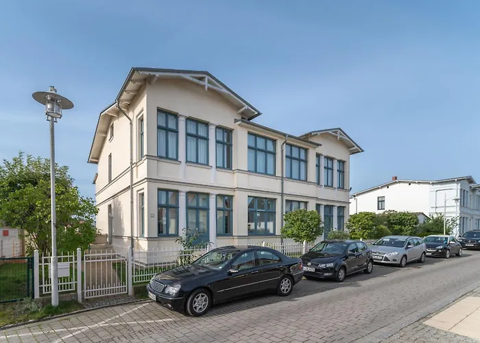 Krause, App Dunkelblau Херингсдорф